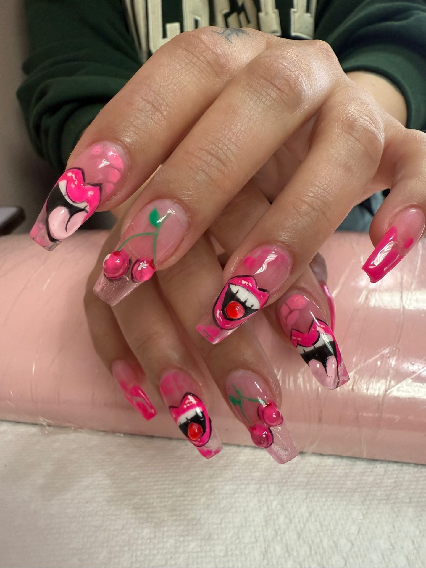 Pop-art pink lips and cherries acrylic set